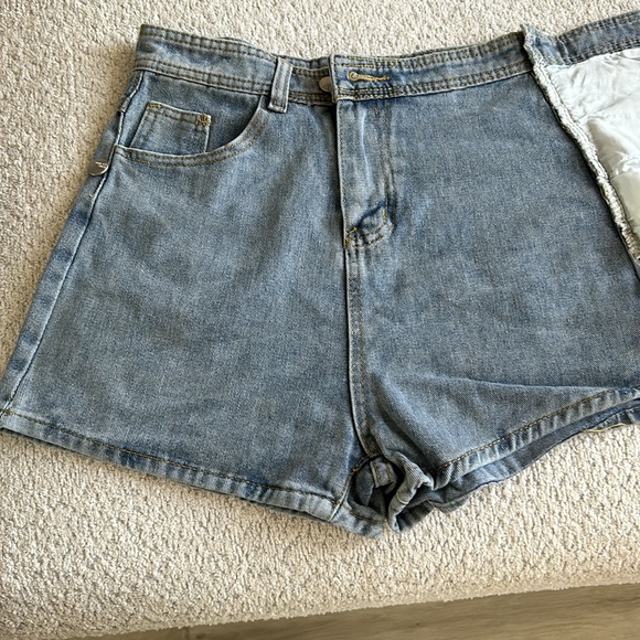 Asymmetrical jeans skirt - Picture 3 of 4